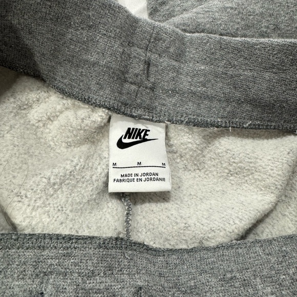 Youth Nike Grey Sweatpants Joggers Size M Unisex Girls / Boys - Picture 2 of 3